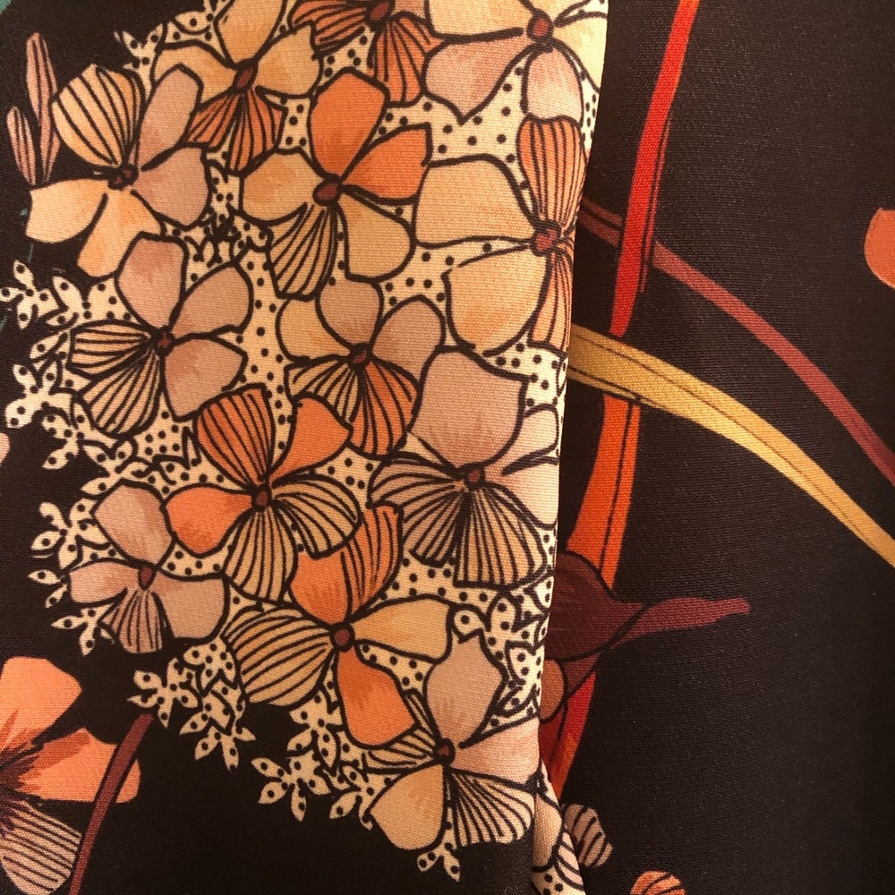 Floral straight leg pants by designer Insight - Picture 5 of 8